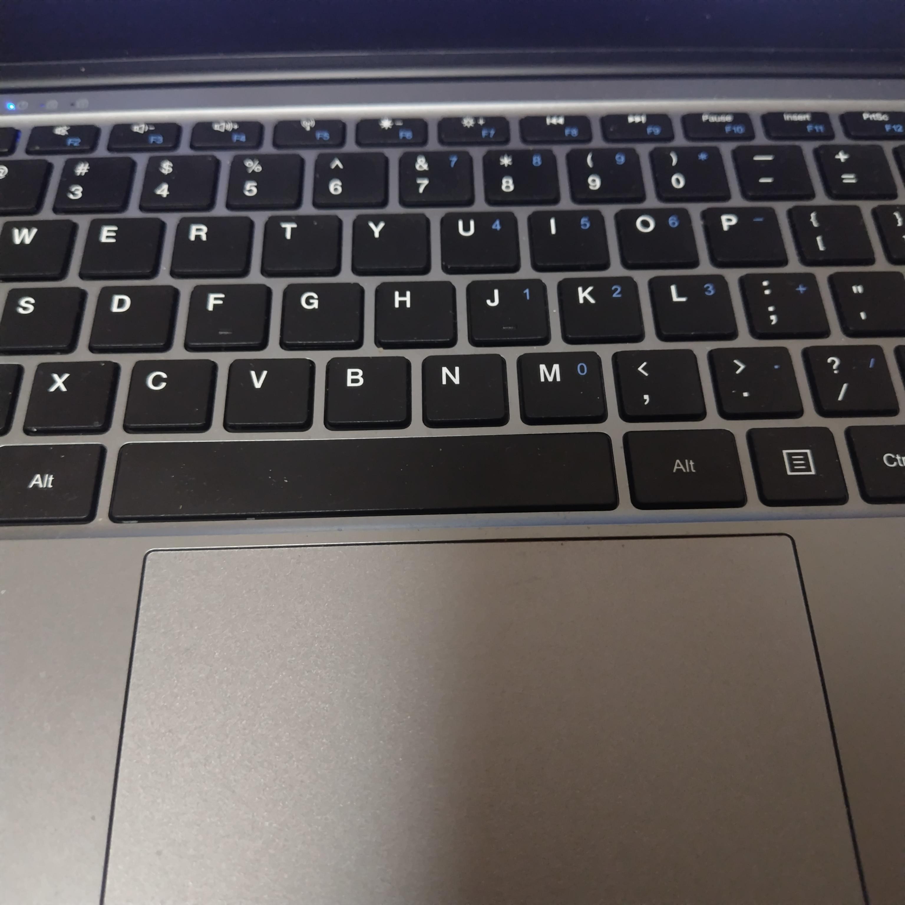 アップル倶楽部　店長