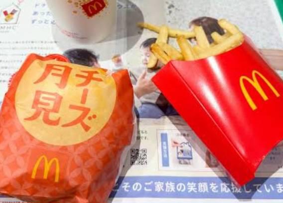 アップル倶楽部　店長