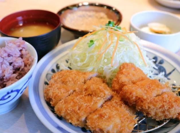 アップル倶楽部　店長