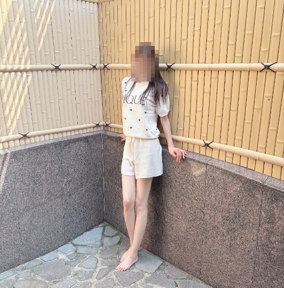 美人百華　あおい