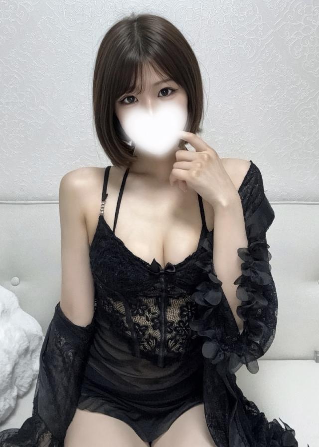 C-CLOVE　新人☆まき☆