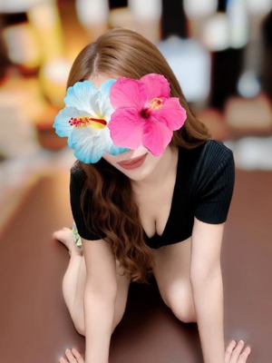 西銘ゆりあプロフィール写真