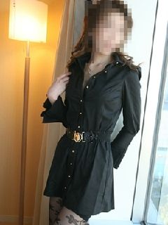 りか細身熟女プロフィール写真