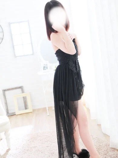 おとは♡超可愛いスレンダー美女プロフィール写真