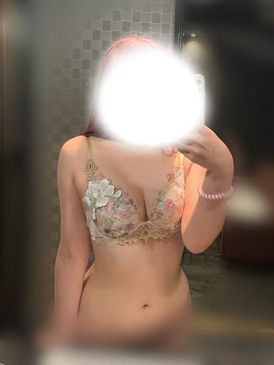 もも女子大生プロフィール写真