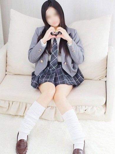 なずな女子大生