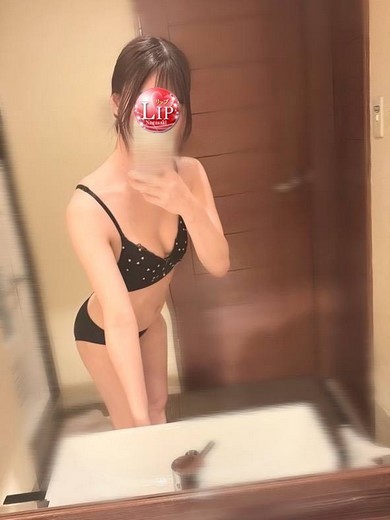 レア18才女子大生プロフィール写真