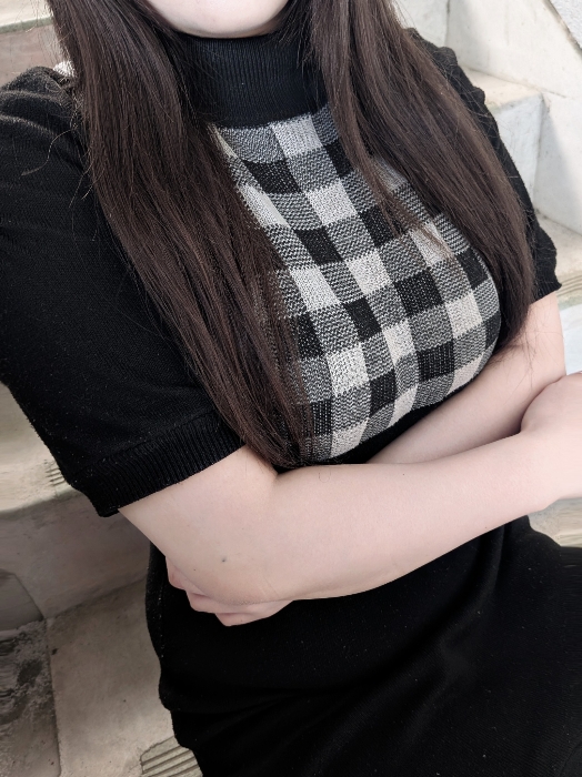 えみな☆黒髪清楚系プロフィール写真