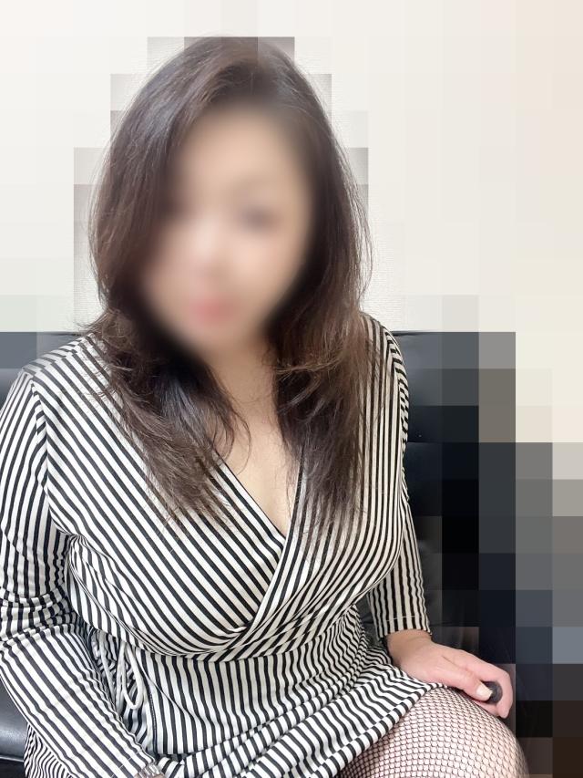 新人・ミドリプロフィール写真