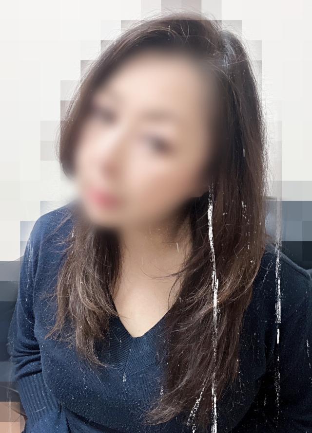 新人・ミドリプロフィール写真