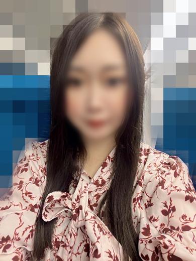 新人・カエデプロフィール写真