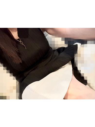 新人・アキナプロフィール写真