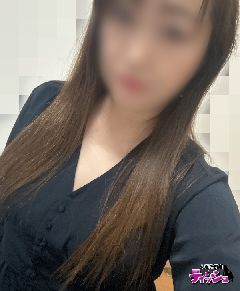 新人・サエプロフィール写真
