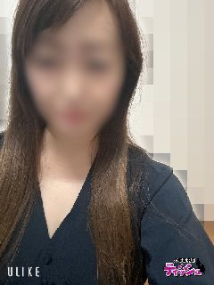 新人・サエプロフィール写真