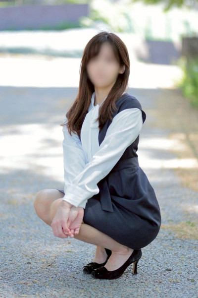 らん(清楚美人スレンダー新人)プロフィール写真